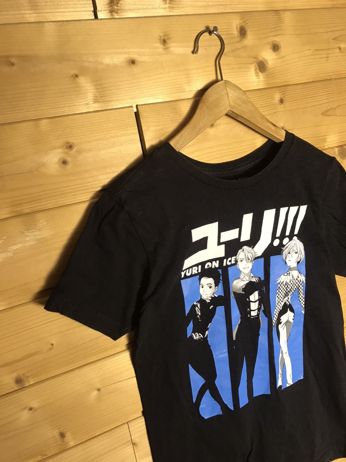 Anime Yuri on ice t-shirt Size US XS / EU 42 / 0 - 2 Thumbnail