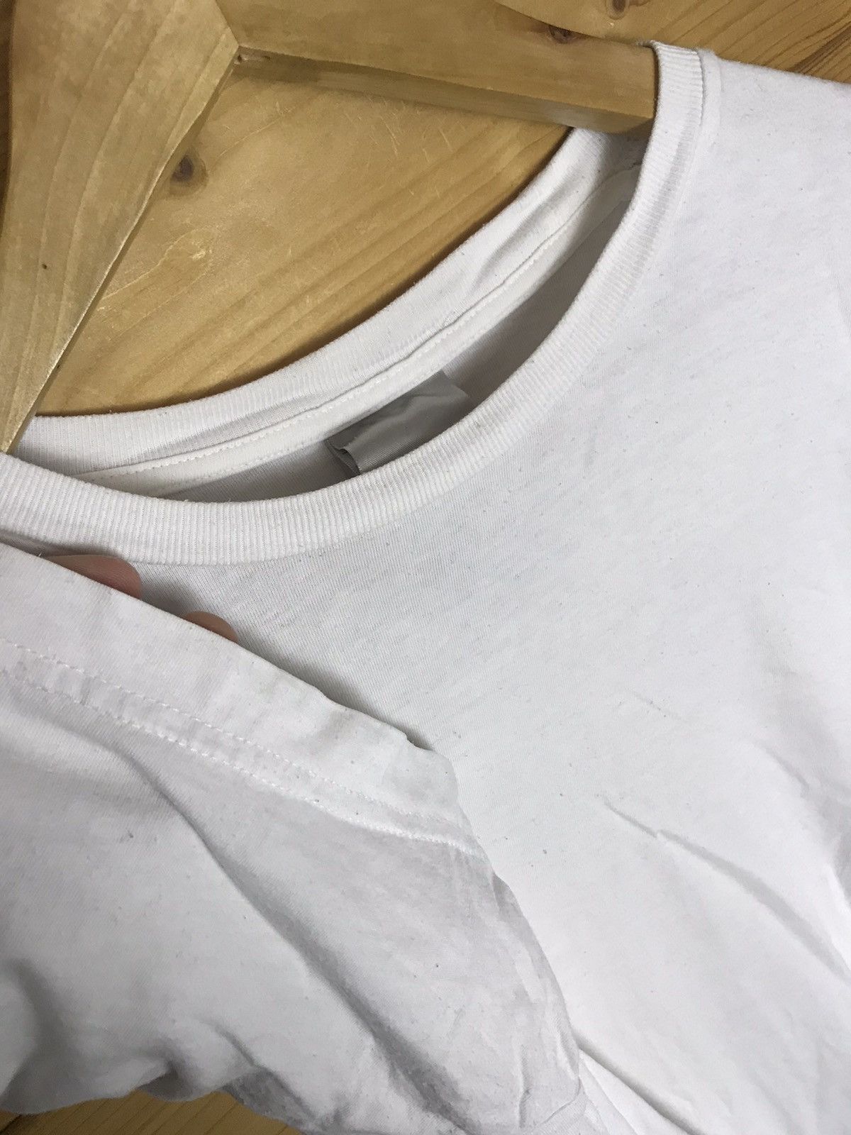 Vintage Vintage Nike small back logo t-shirt Size US L / EU 52-54 / 3 - 6 Thumbnail
