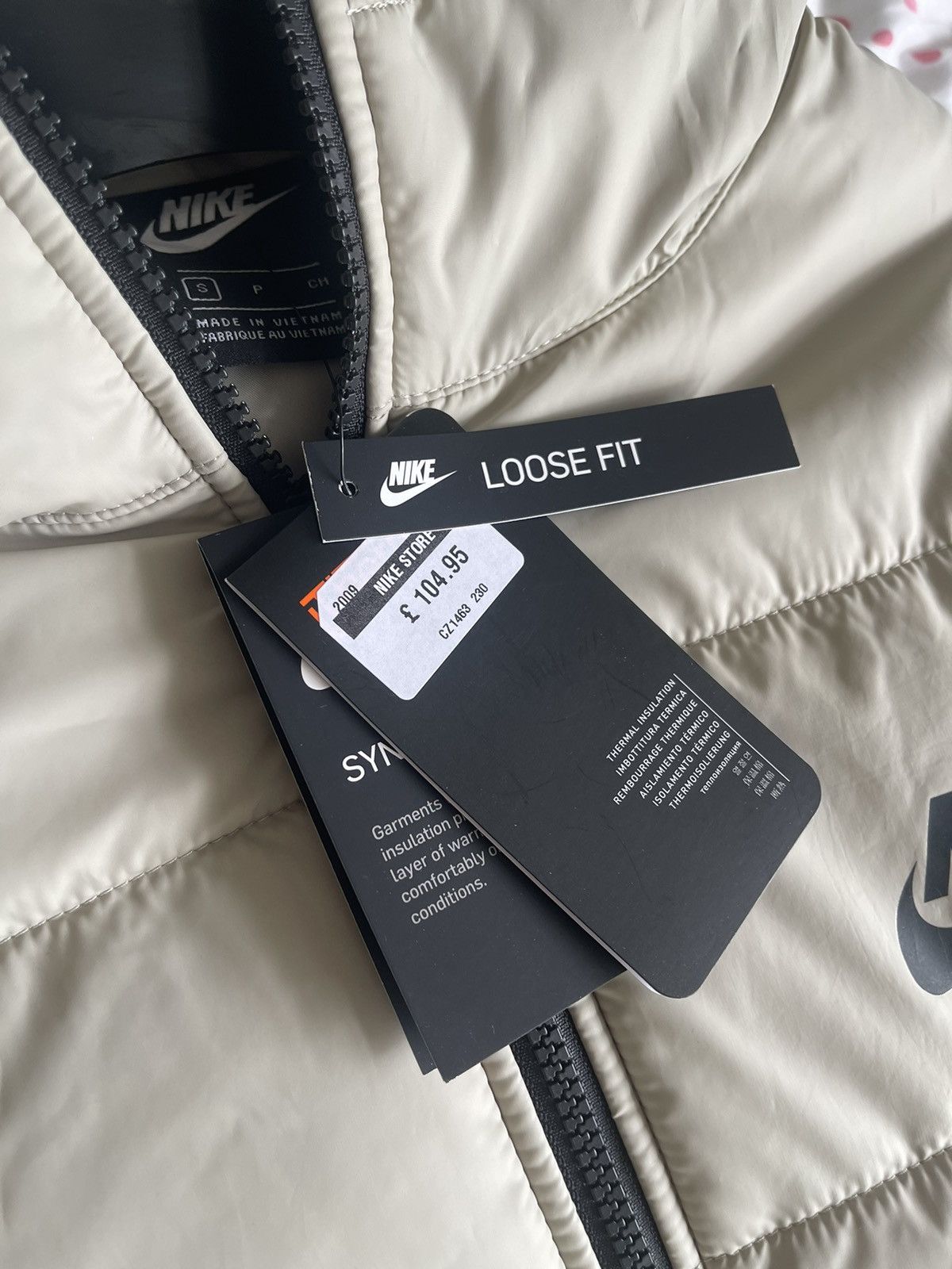NIKE CZ1463-260 girls ladies jacket sizes in photos by tape