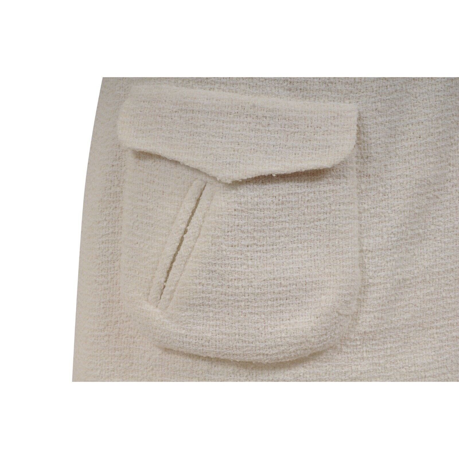 Chanel CC Nude Tan White Cargo Logo Tweed Mini Skirt Size 27" / US 4 / IT 40 - 2 Thumbnail
