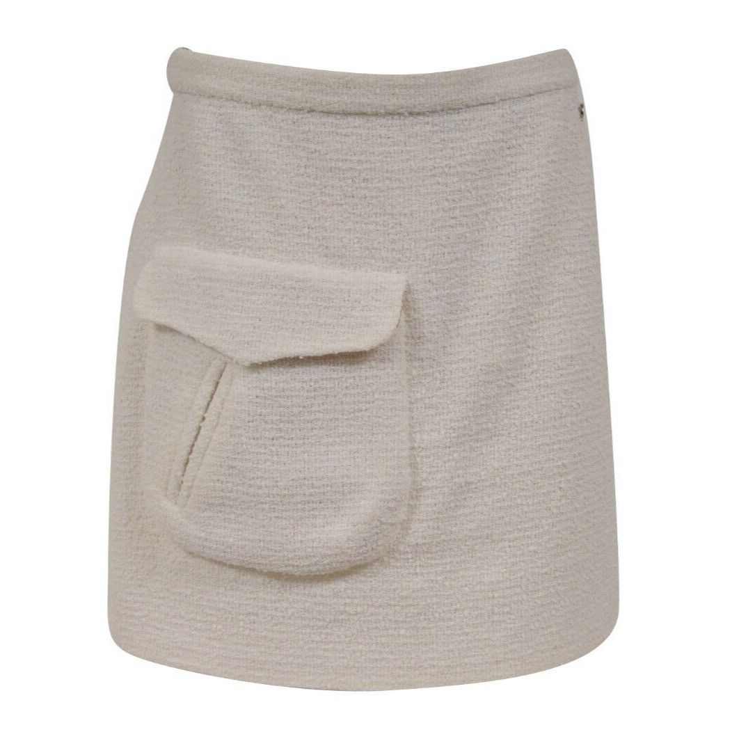 Chanel CC Nude Tan White Cargo Logo Tweed Mini Skirt Size 27" / US 4 / IT 40 - 1 Thumbnail