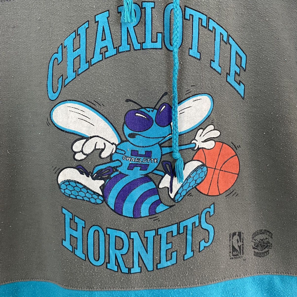 NBA × Vintage Vintage NBA Charlotte Hornets Sweatshirt Size US M / EU 48-50 / 2 - 8 Thumbnail