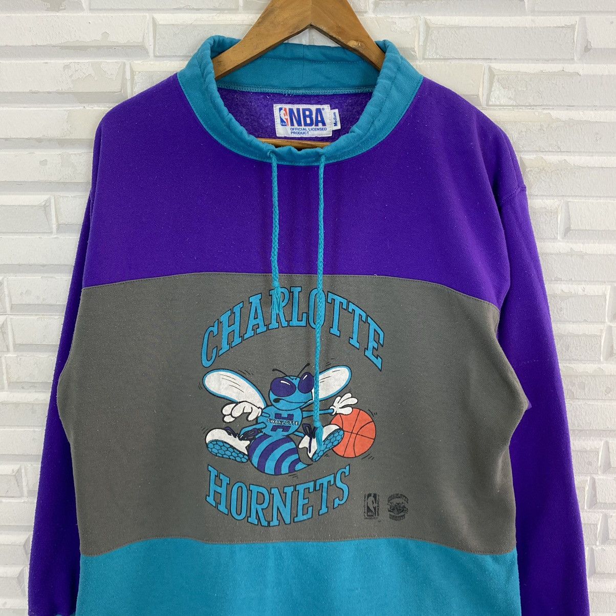 NBA × Vintage Vintage NBA Charlotte Hornets Sweatshirt Size US M / EU 48-50 / 2 - 5 Thumbnail
