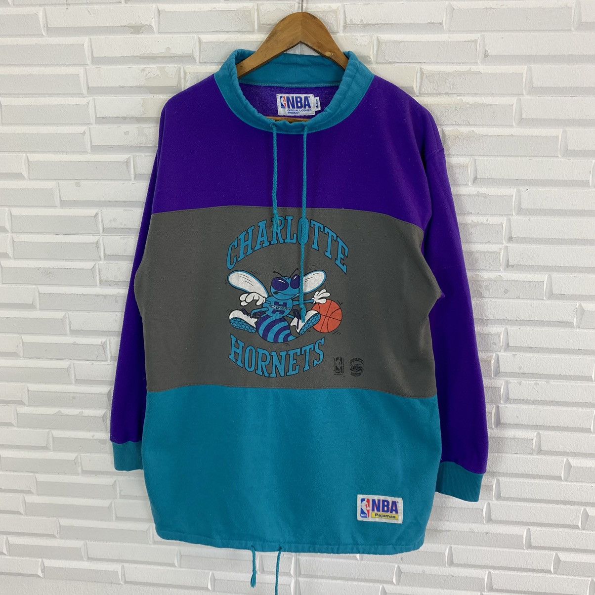 NBA × Vintage Vintage NBA Charlotte Hornets Sweatshirt Size US M / EU 48-50 / 2 - 4 Thumbnail