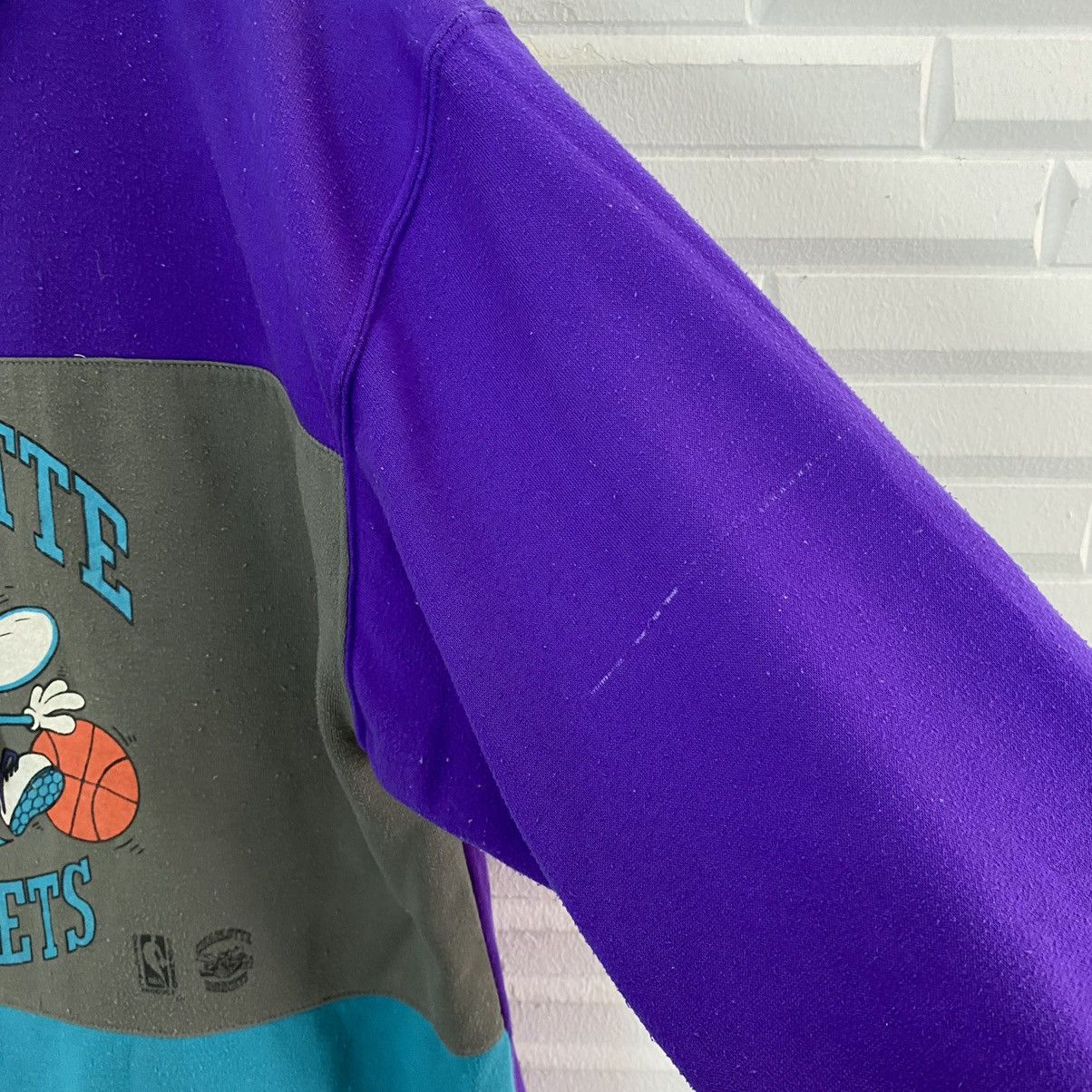 NBA × Vintage Vintage NBA Charlotte Hornets Sweatshirt Size US M / EU 48-50 / 2 - 9 Thumbnail