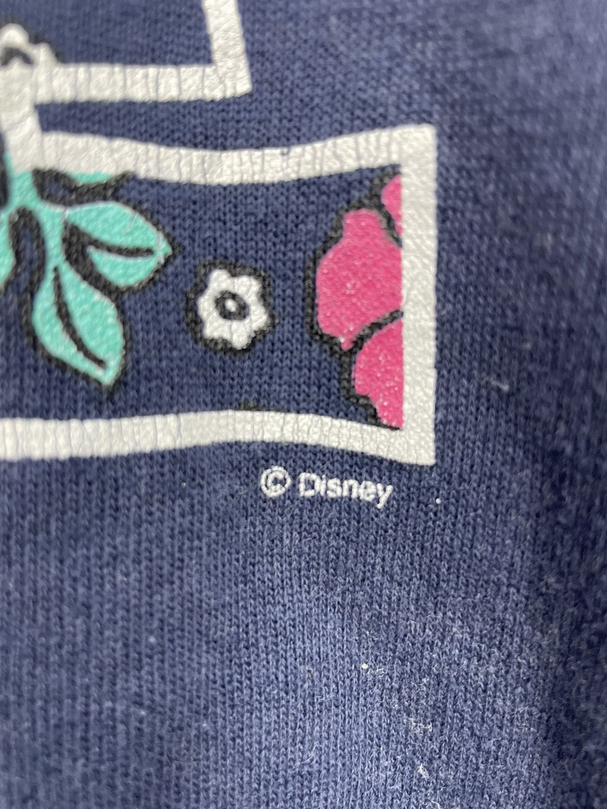 Disney Vintage 90s Minnie Mouse sweatshirt Size US XL / EU 56 / 4 - 6 Thumbnail