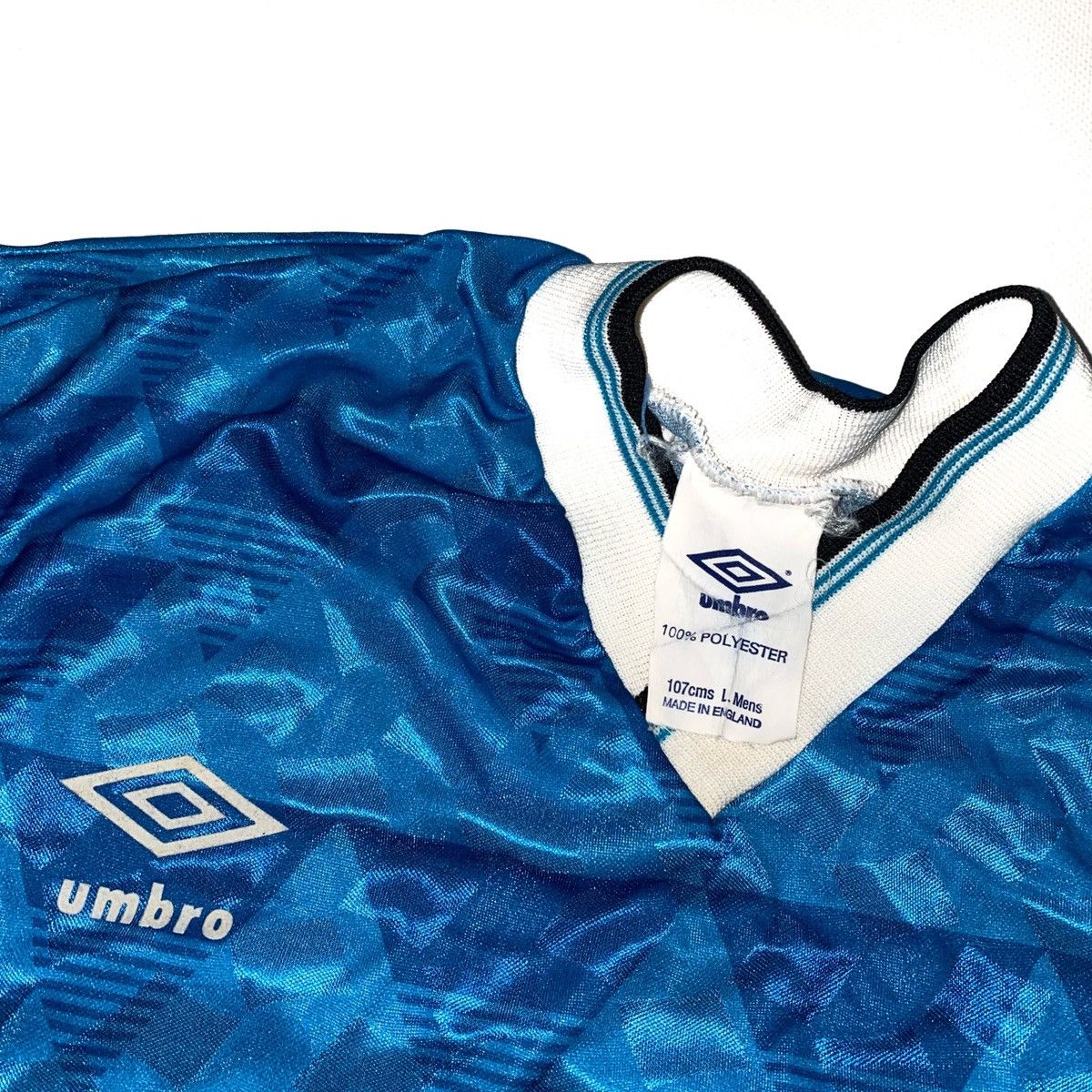 Umbro UMBRO VINTAGE 80S FOOTBALL SHIRT JERSEY LONGSLEEVE RETRO Size US L / EU 52-54 / 3 - 2 Thumbnail