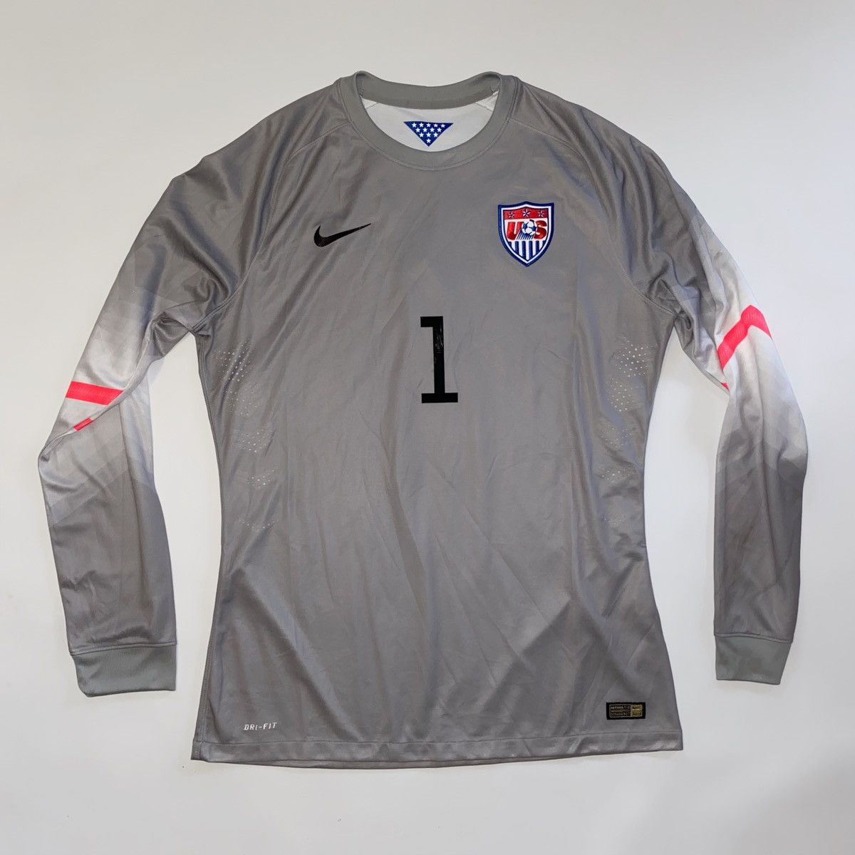 image of Made In USA x Nike Usa World Cup 2014 1 Rimando Match Worn Soccer Nike Shirt in Grey (Size XL)