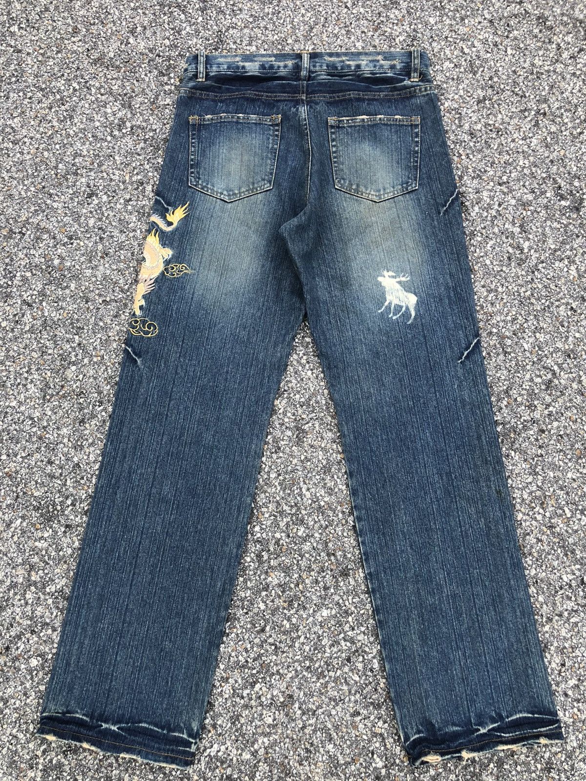 Japanese Brand Japanese Dragon Embroidered Jeans Size US 32 / EU 48 - 2 Thumbnail