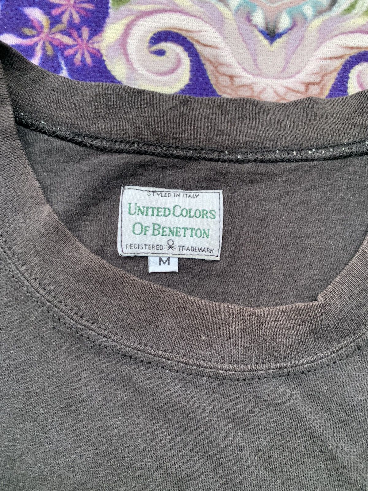 Benetton Vintage Benetton Revolution T-shirt Size US M / EU 48-50 / 2 - 3 Thumbnail