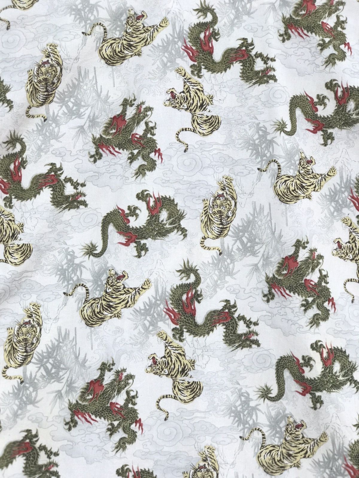 Japanese Brand Shirt Button up Long Sleeve Dragon Tiger Size US M / EU 48-50 / 2 - 11 Thumbnail
