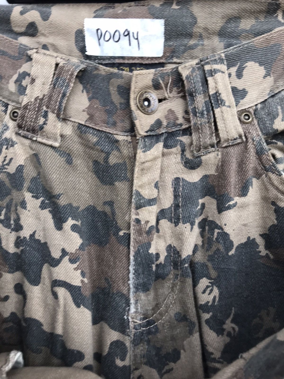 Japanese Brand Vintage Bondage Camo Cargo Pant Size US 30 / EU 46 - 6 Thumbnail