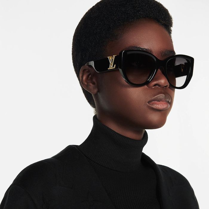 AUTHENTIC Louis Vuitton Sunglasses M92409 Cat Eye Sunglasses