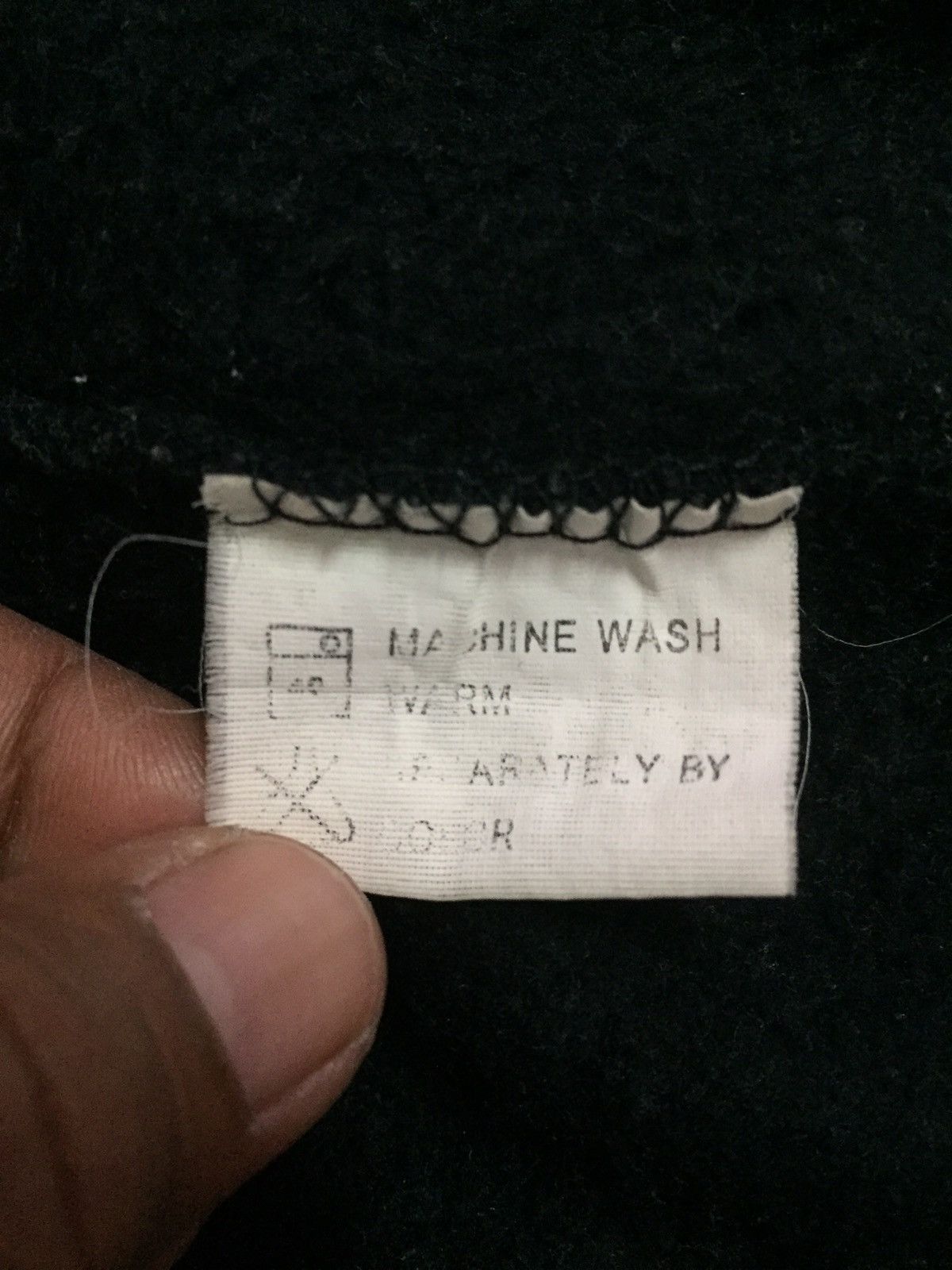 Valentino Vintage Valentino Alphasports Sweatshirts Size L Size US L / EU 52-54 / 3 - 5 Thumbnail