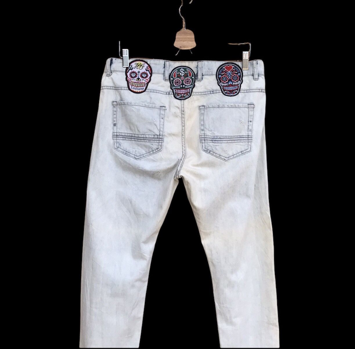 image of Distressed Denim x Hydrogen Italy Skull Patches Distressed Jean Slimfit in White, Men's (Size 33)