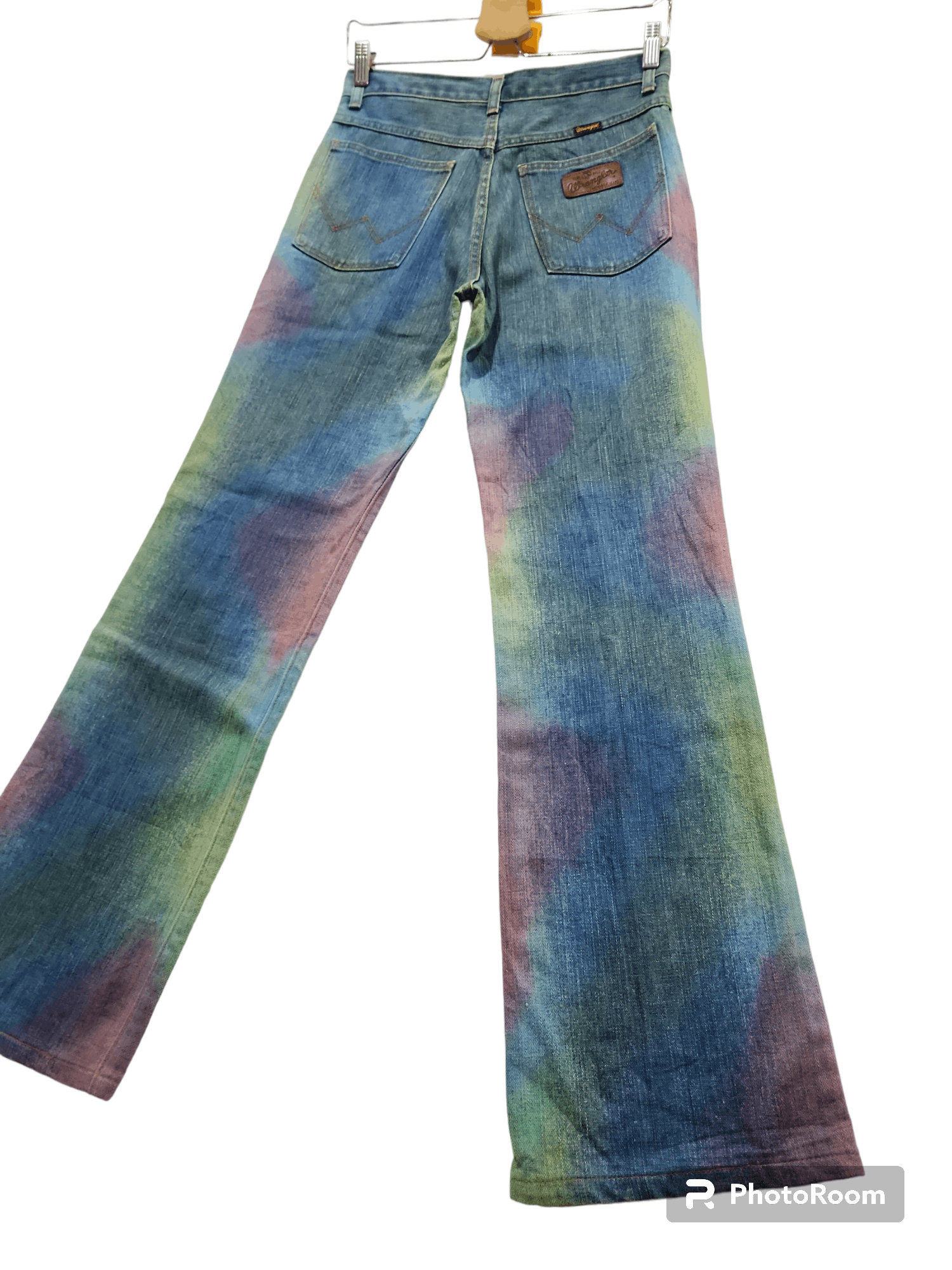 Flare vtg Wrangler multicololour airbrush painted