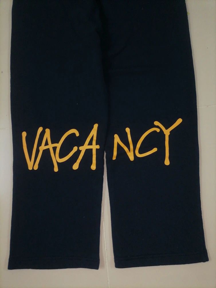 DENIM TEARS × No Vacancy Inn × Stussy Stussy x No Vacancy Inn Fleece Pants Size US 33 - 5 Thumbnail