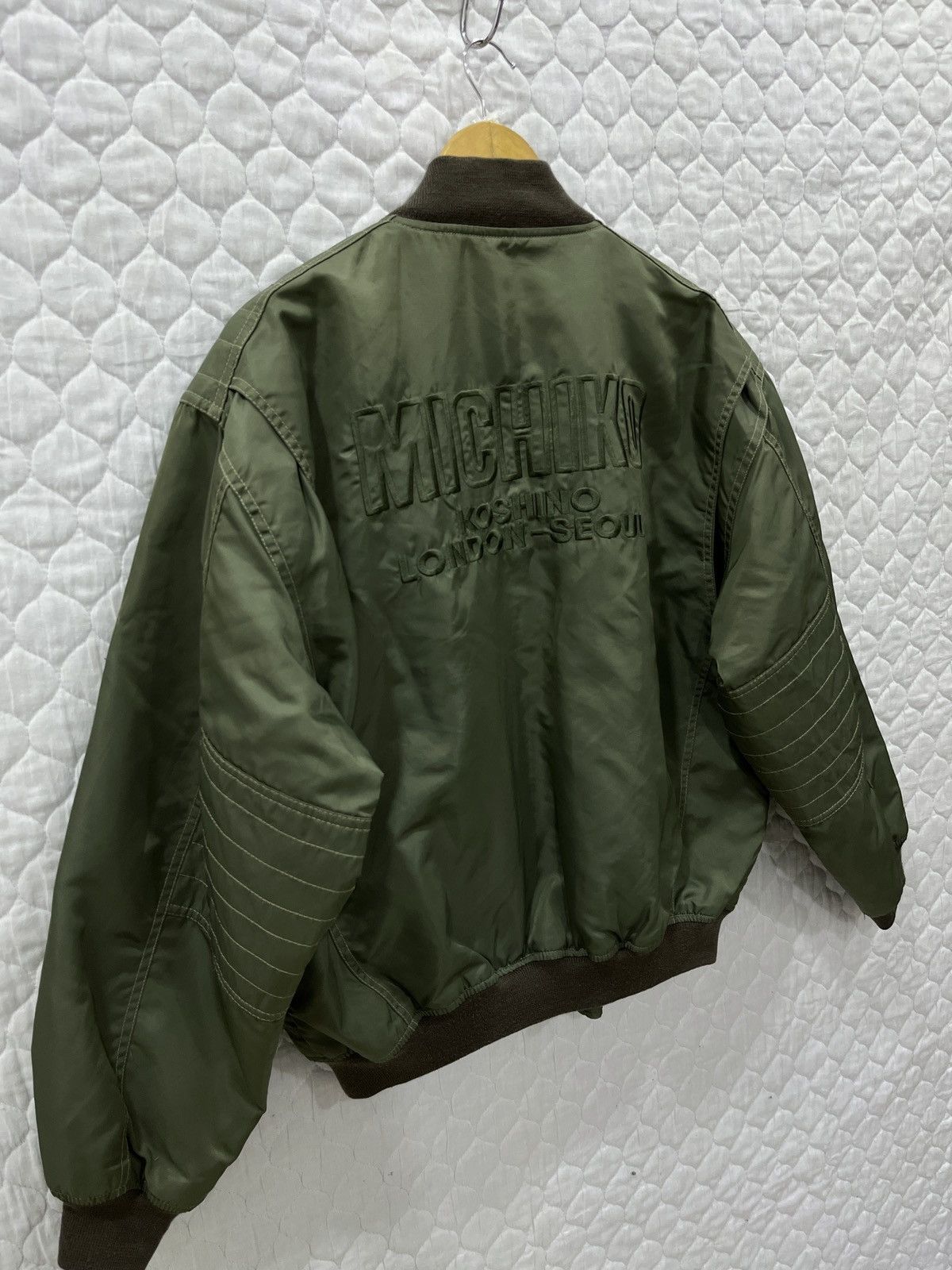 Michiko Koshino London (Eeee). MICHIKO LONDON KOSHINO SEOUL BOMBER JACKET Size US M / EU 48-50 / 2 - 3 Thumbnail