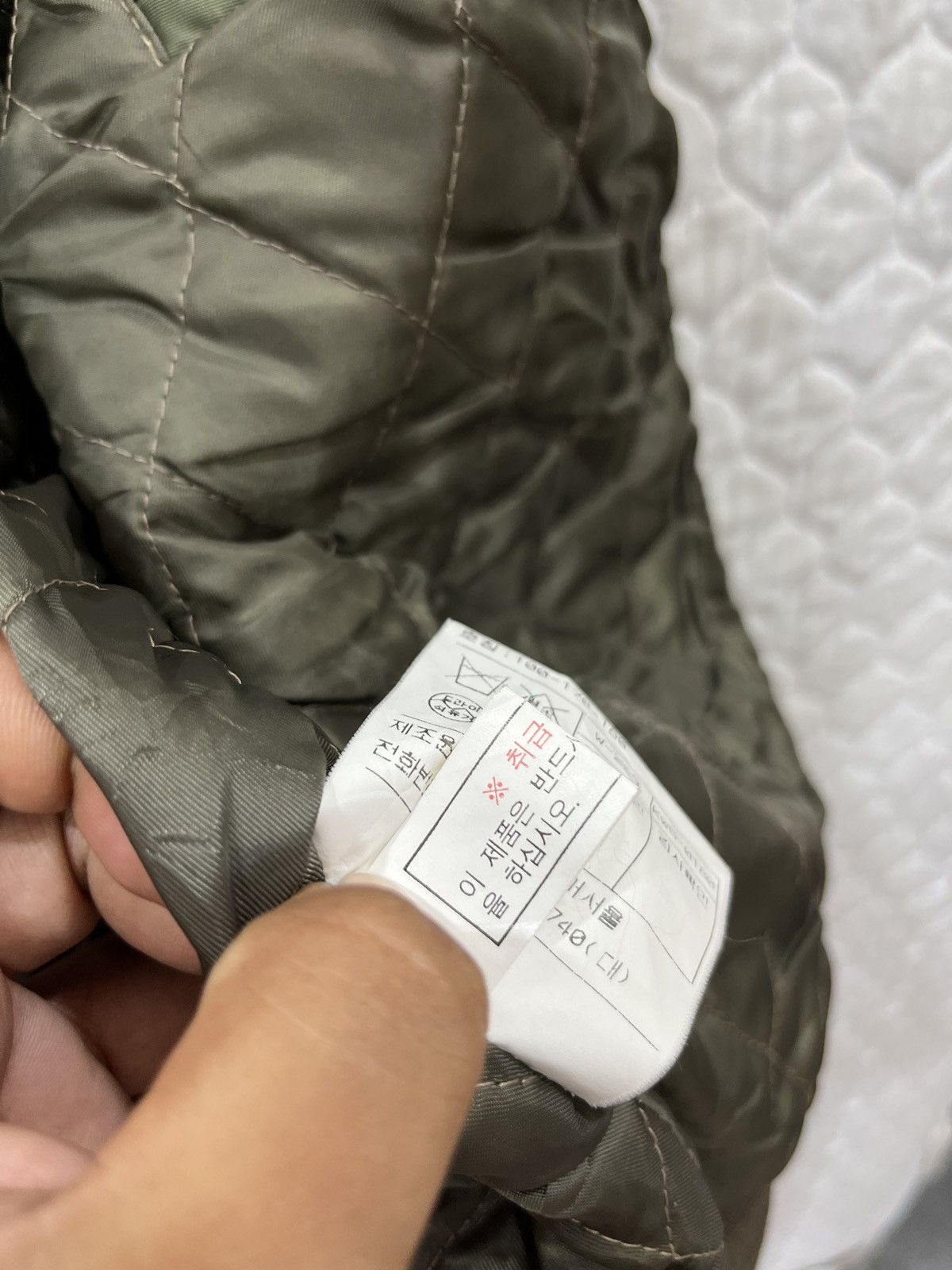Michiko Koshino London (Eeee). MICHIKO LONDON KOSHINO SEOUL BOMBER JACKET Size US M / EU 48-50 / 2 - 11 Thumbnail