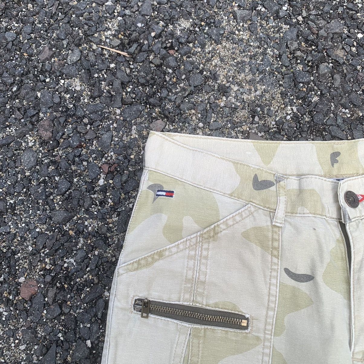 Tommy Hilfiger TOMMY HILFINGER DOUBLEKNEE UTILITY CAMOUFLAGE JEANS TROUSERS Size US 28 / EU 44 - 5 Thumbnail