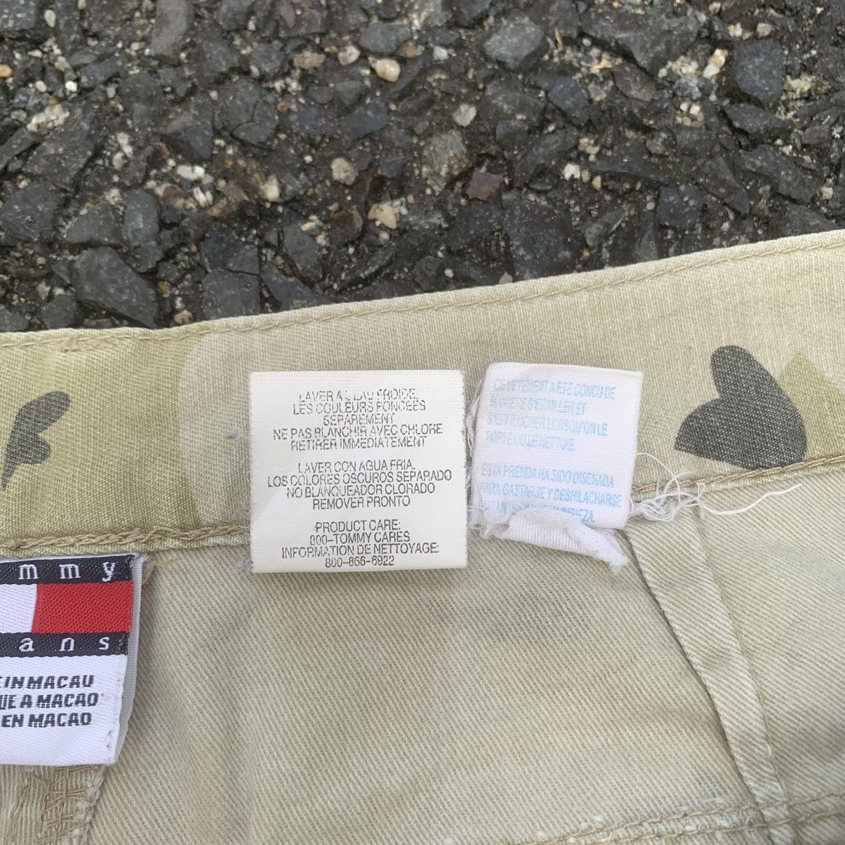 Tommy Hilfiger TOMMY HILFINGER DOUBLEKNEE UTILITY CAMOUFLAGE JEANS TROUSERS Size US 28 / EU 44 - 8 Thumbnail