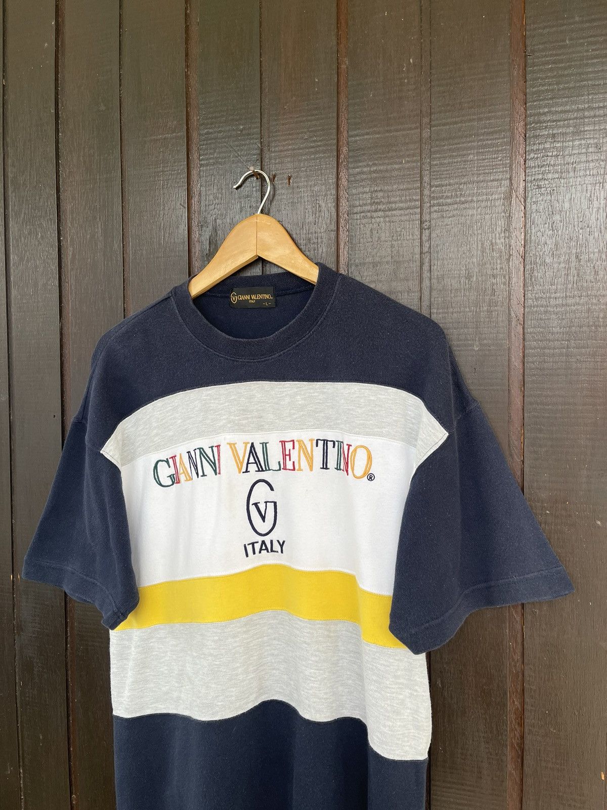 Giovanni Valentino × Valentino × Vintage Vintage Gianni Valentino Embroidered spellout tee Size US L / EU 52-54 / 3 - 3 Thumbnail