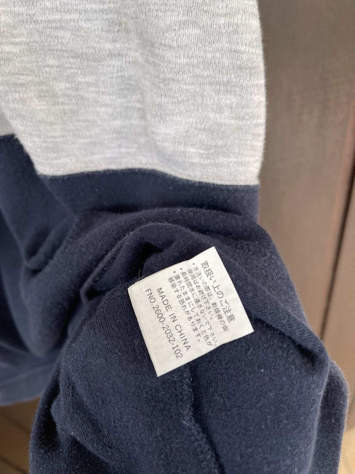 Giovanni Valentino × Valentino × Vintage Vintage Gianni Valentino Embroidered spellout tee Size US L / EU 52-54 / 3 - 10 Thumbnail