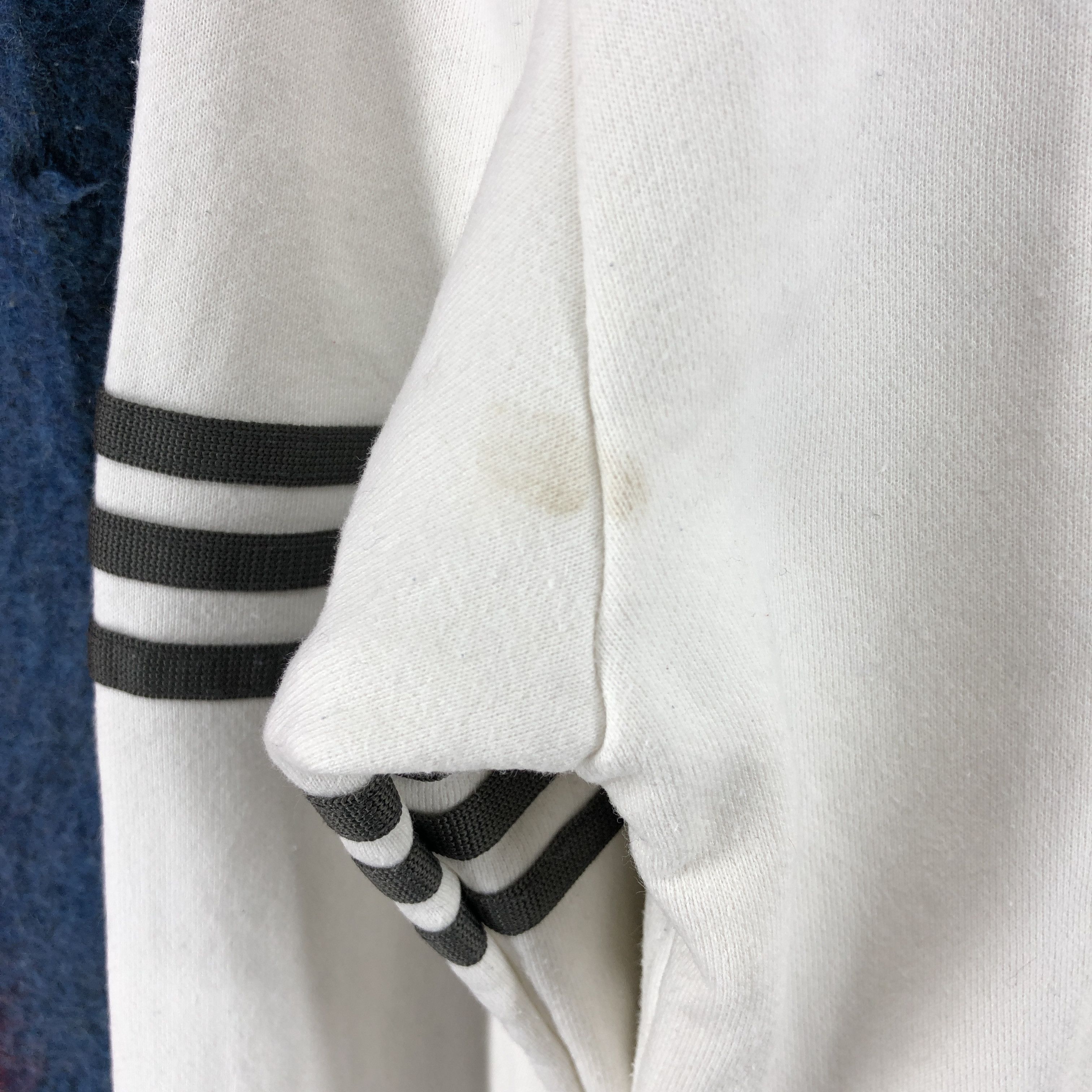 Adidas ADIDAS THREE STRIPE Crew Neck Sweatshirt #0230/K Size XS / US 0-2 / IT 36-38 - 11 Thumbnail