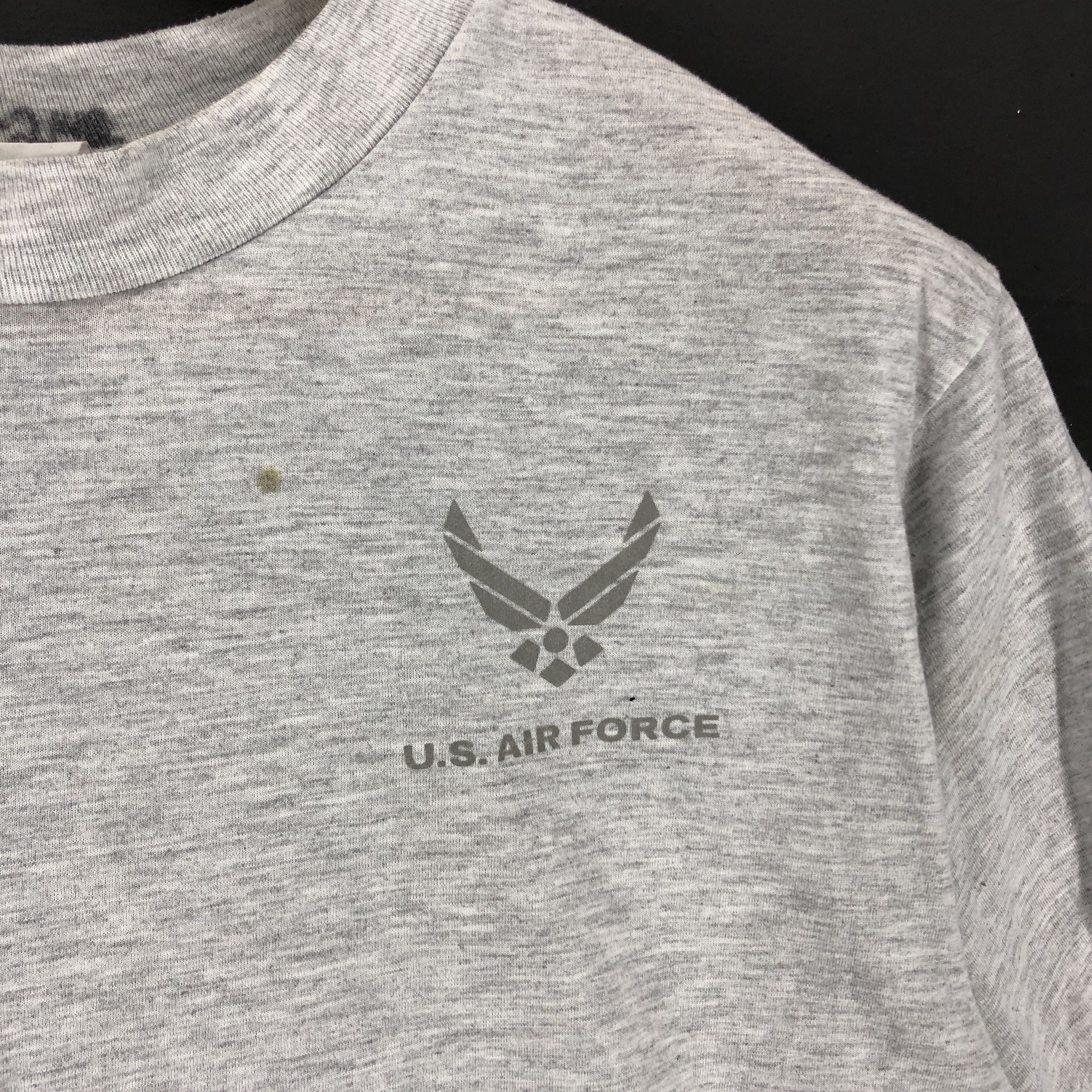 Vintage UNITED STATES AIR FORCE Crew Neck T Shirt #2094-71 Size US L / EU 52-54 / 3 - 4 Thumbnail