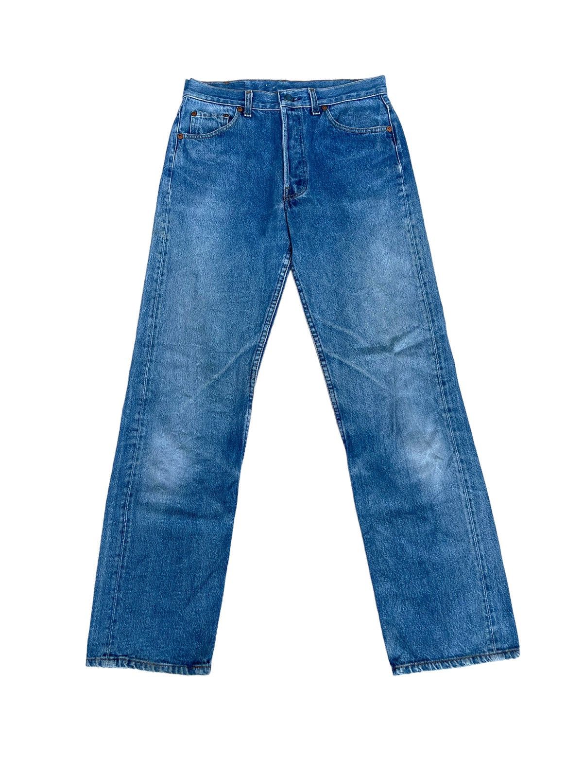 VTG 80’s Levi’s 501xx Made in USA Light Wash Denim Jeans