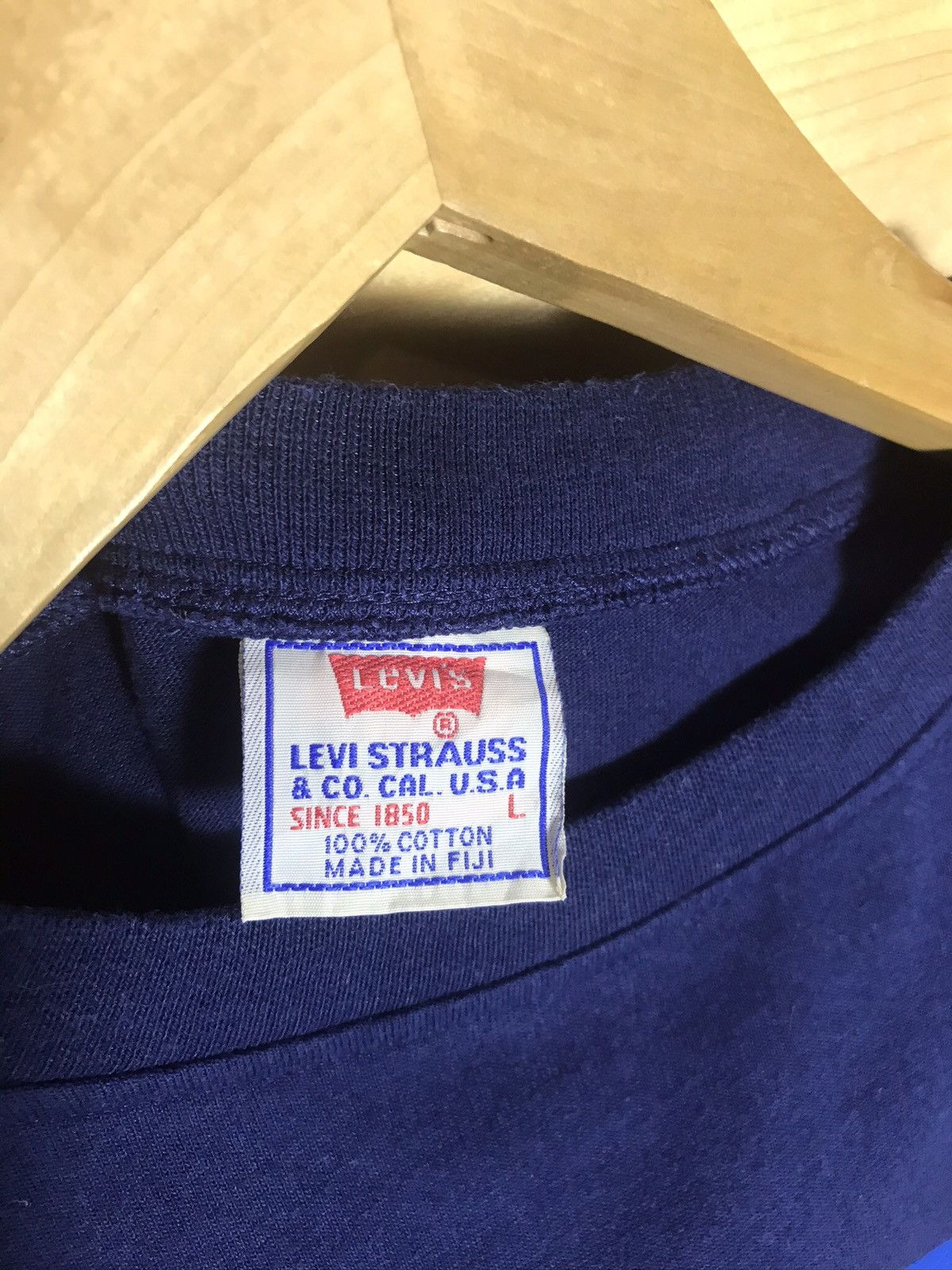 Levi's Vintage Levi’s big logo t-shirt Size US L / EU 52-54 / 3 - 7 Thumbnail