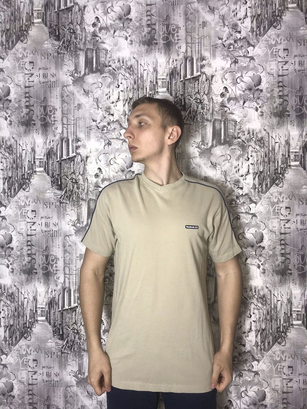 Reebok vintage Reebok t-shirt Size US L / EU 52-54 / 3 - 1 Thumbnail