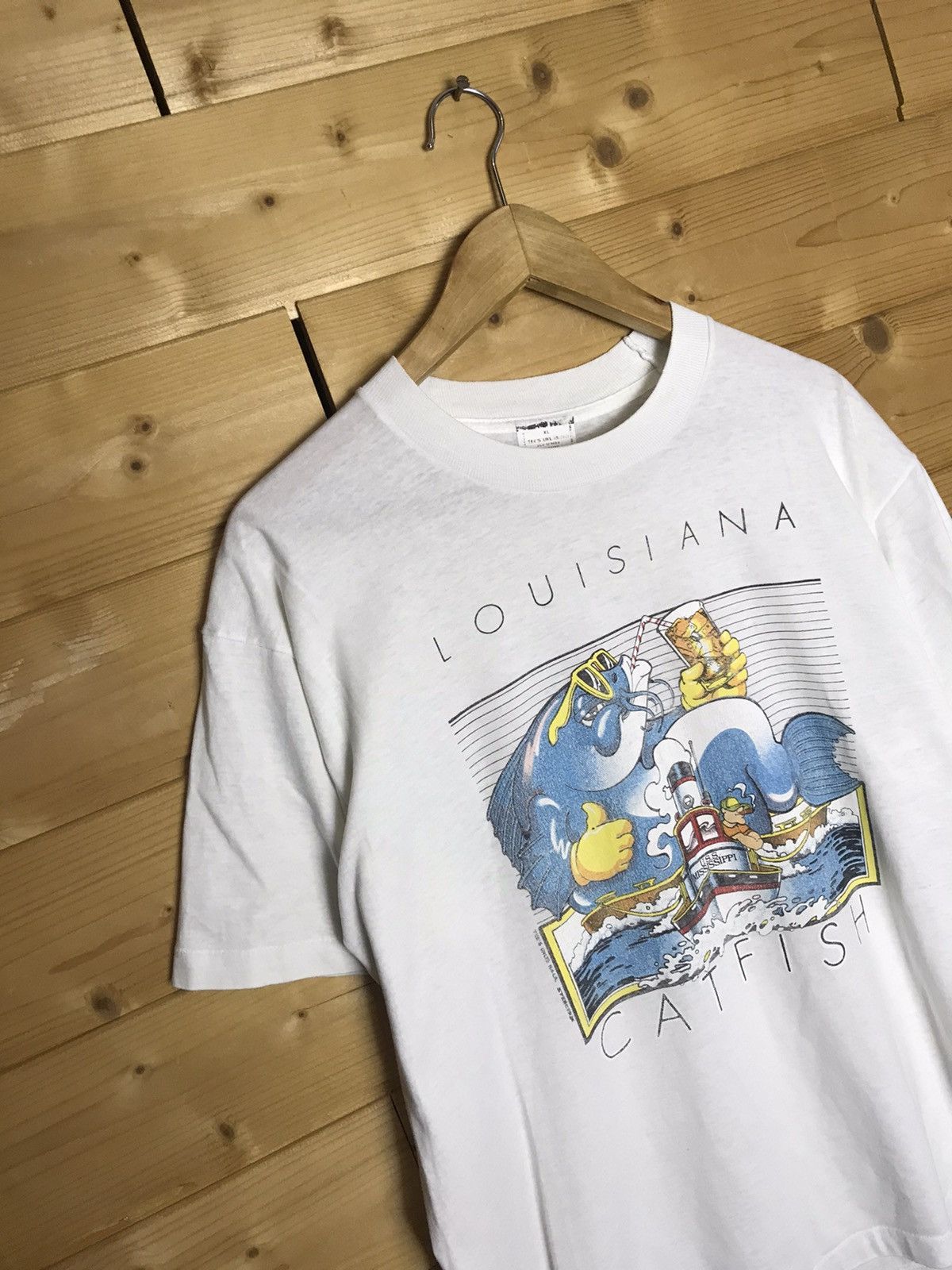 Vintage Vintage Louisiana Catfish funny single stitch t-shirt Size US XL / EU 56 / 4 - 1 Thumbnail