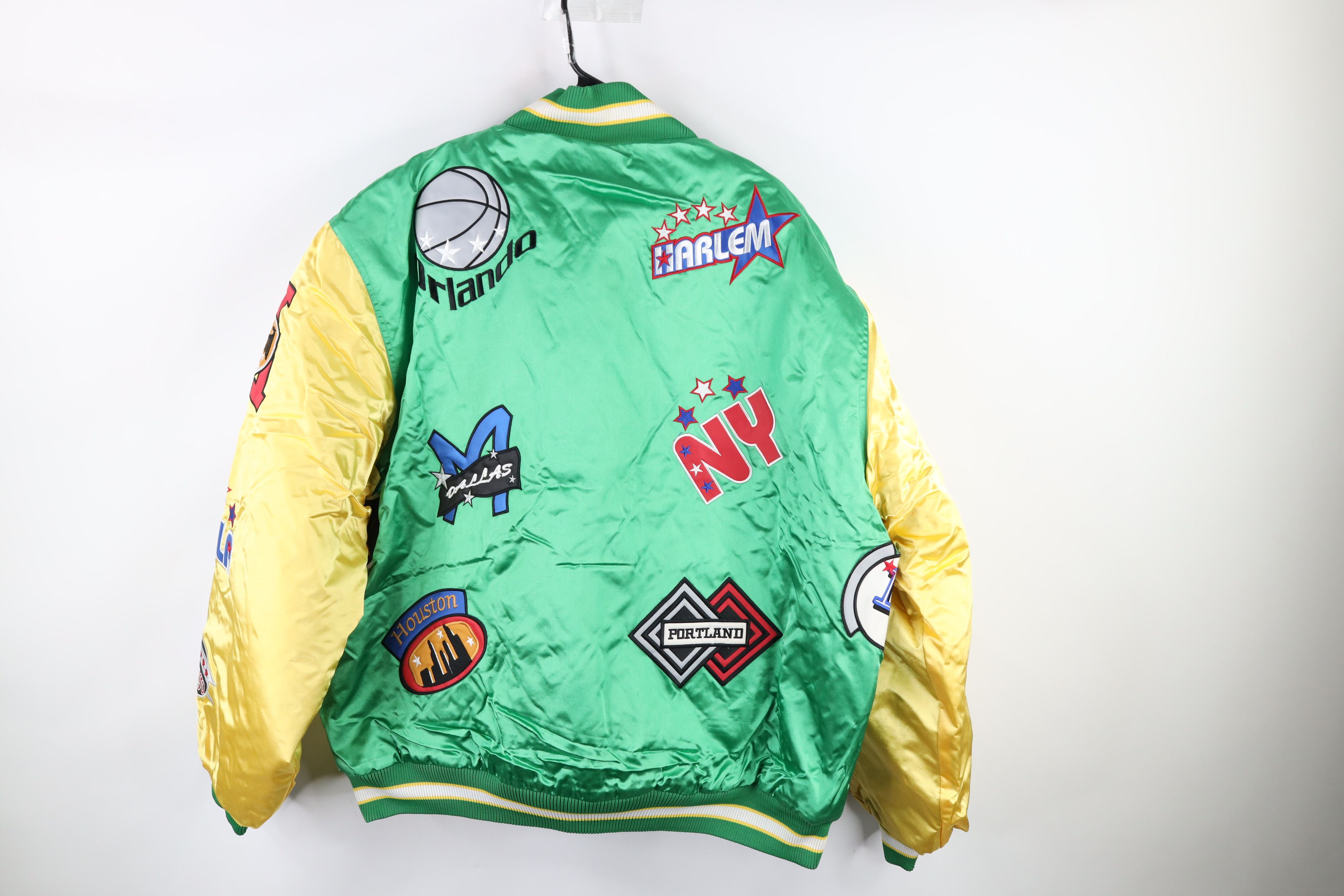 Vintage NOS Vintage NBA Basketball Team Logo Satin Bomber Jacket 2XL Size US XXL / EU 58 / 5 - 8 Thumbnail