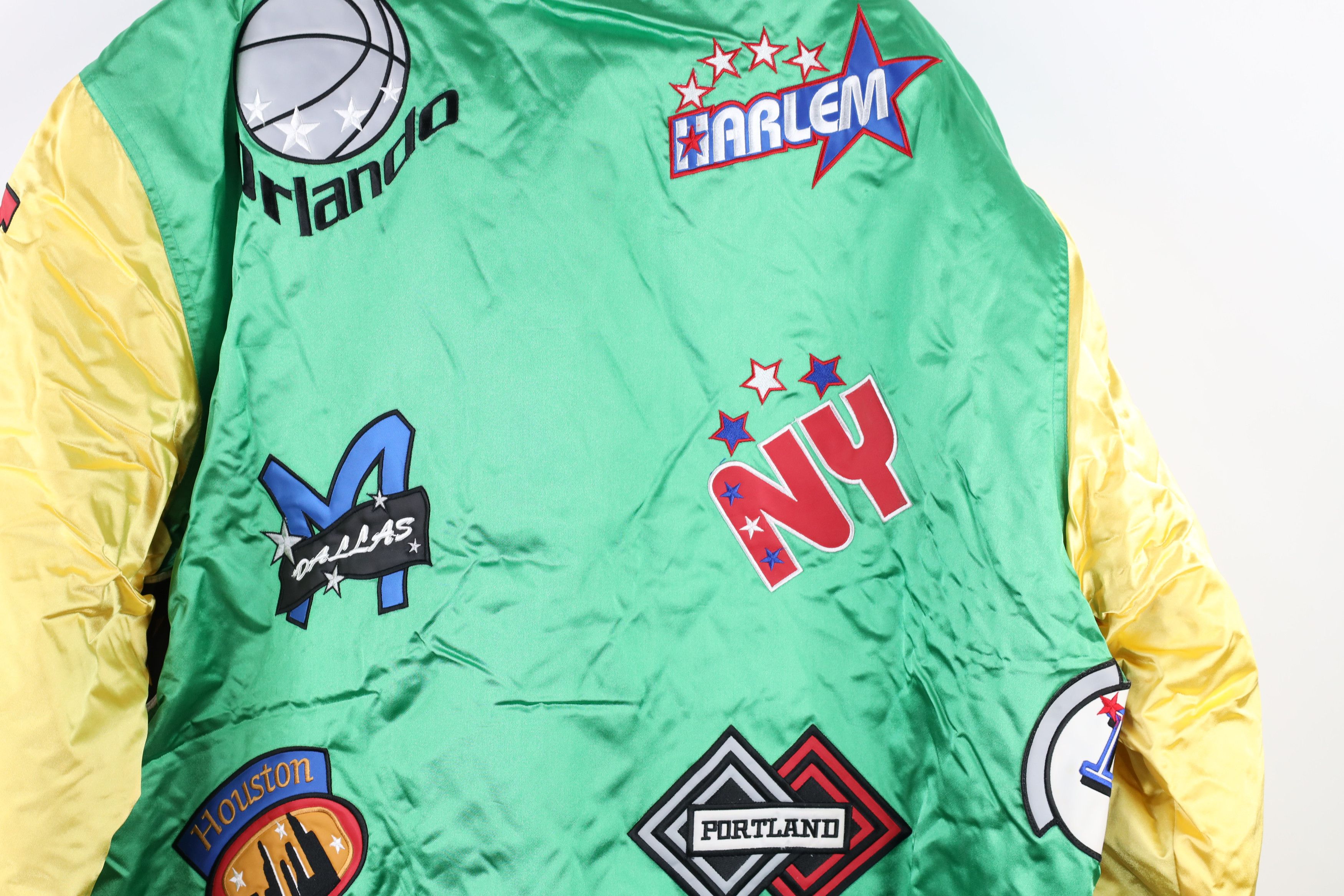 Vintage NOS Vintage NBA Basketball Team Logo Satin Bomber Jacket 2XL Size US XXL / EU 58 / 5 - 10 Thumbnail