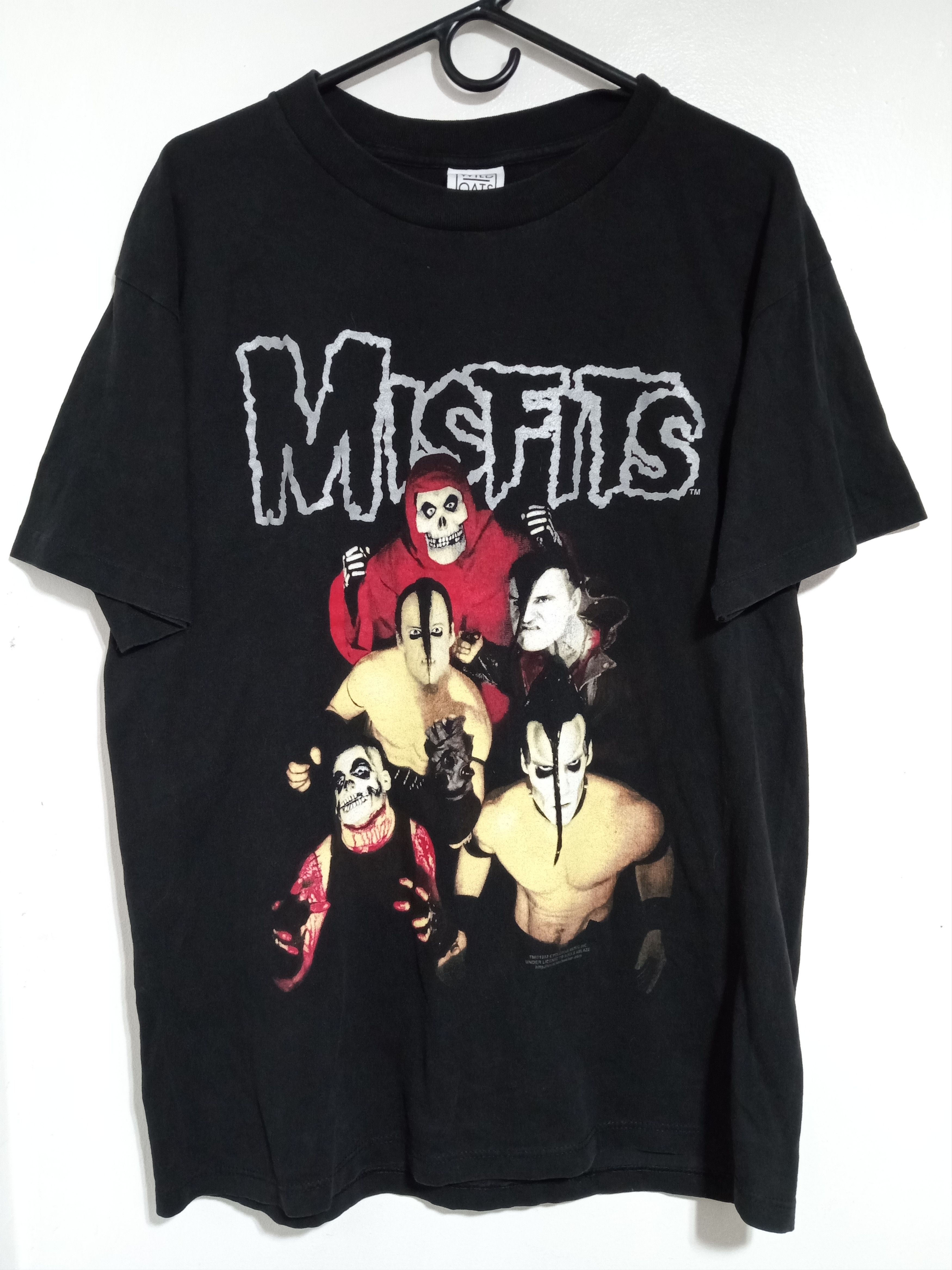 Vintage store MISFITS Here Comes the Dead shirt