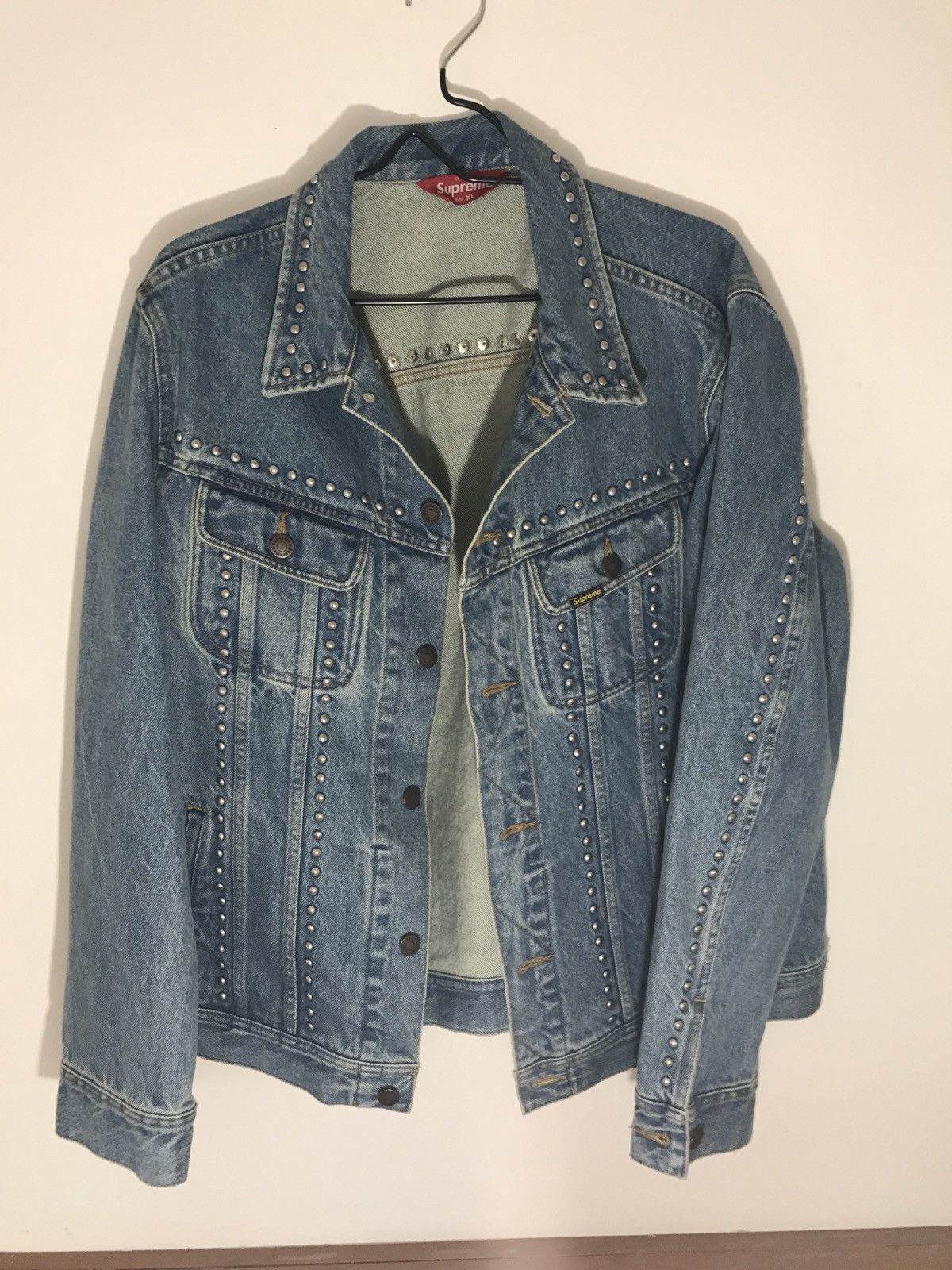 Supreme SUPREME STUDDED DENIM TRUCKER JACKET | Grailed