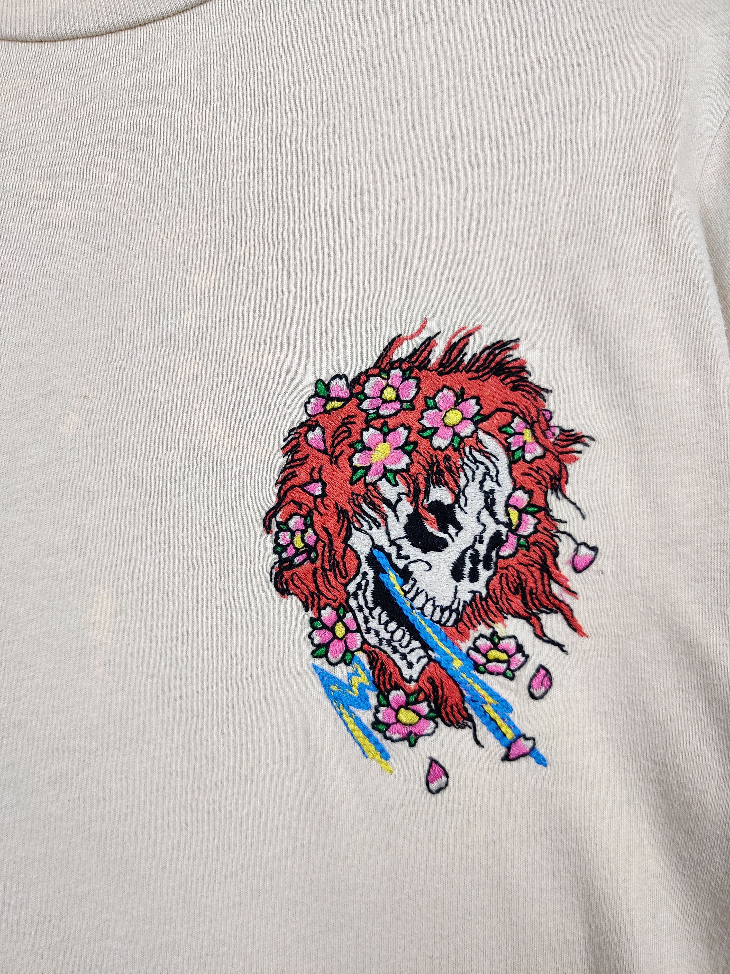 Ed Hardy Vintage Ed Hardy Christian Audigier Embroidery Skull Tee Size US S / EU 44-46 / 1 - 3 Thumbnail