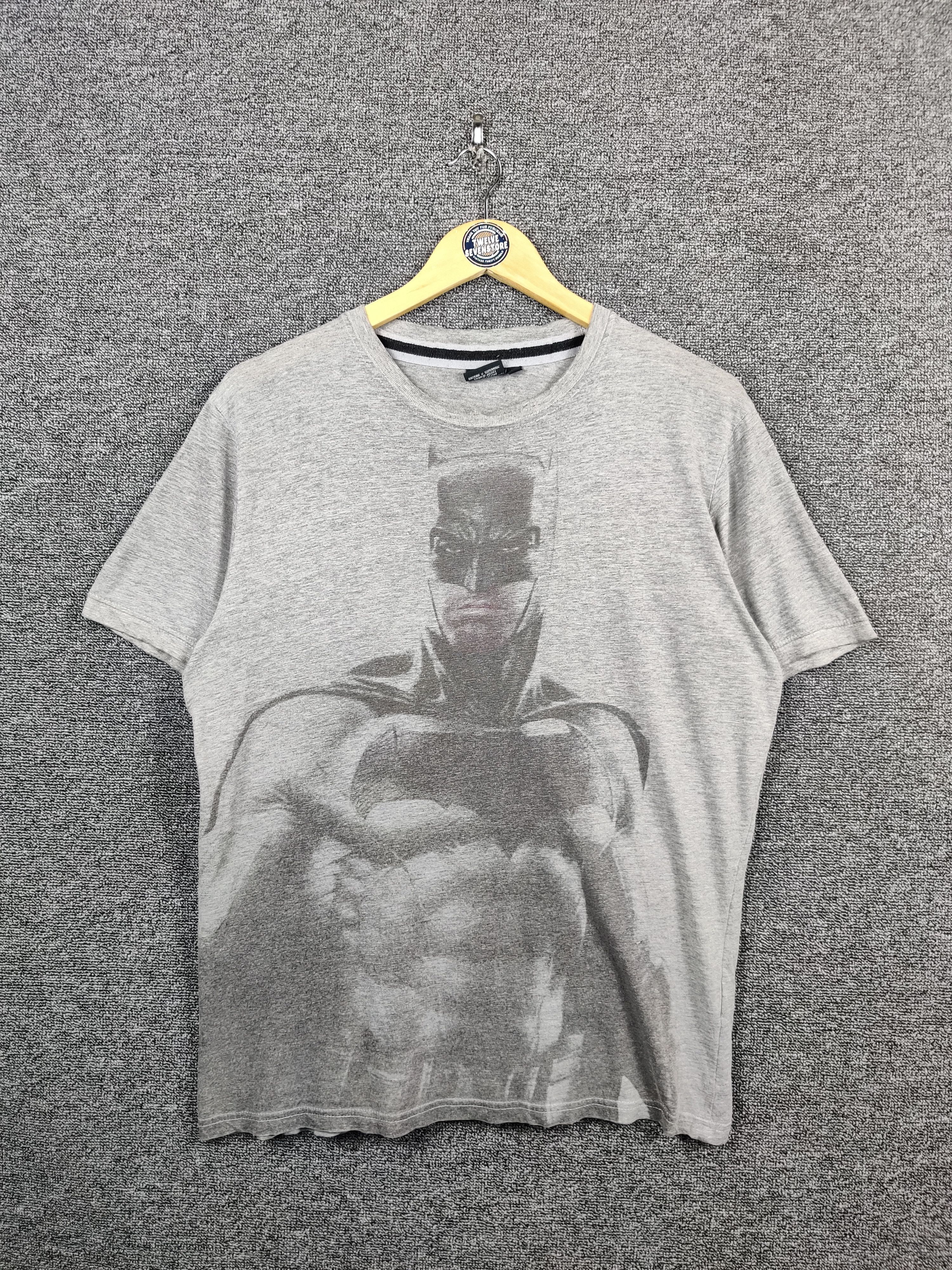 Marvel Comics Vintage Batman Superman Dawn Of Justice Overprint Tee Tshirt Size US L / EU 52-54 / 3 - 1 Thumbnail