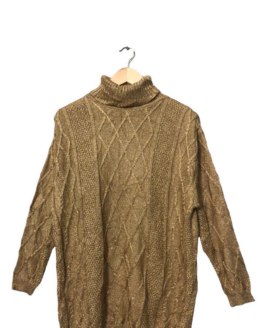 Aran Isles Knitwear Vintage Betty Goodman Turtle Neck Knitwear Sweater Jumper Size US M / EU 48-50 / 2 - 4 Thumbnail