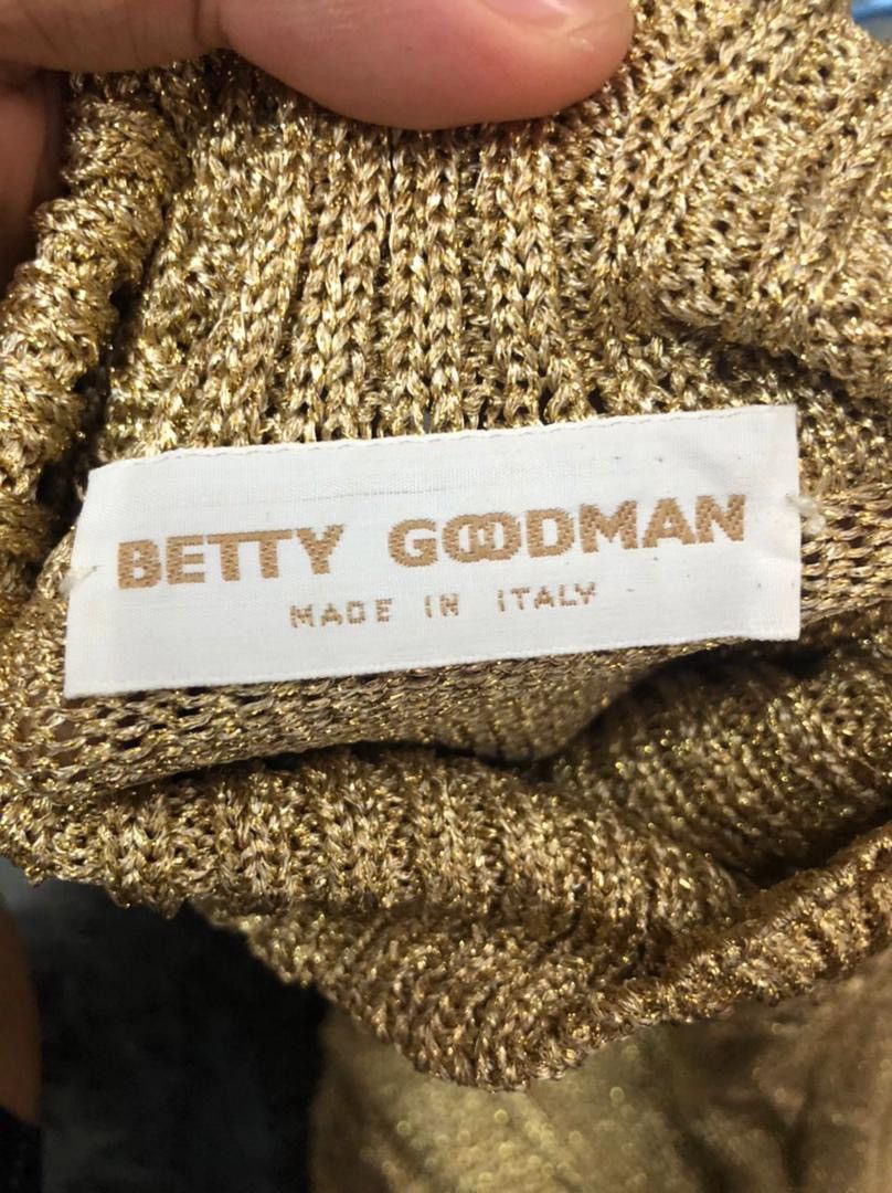 Aran Isles Knitwear Vintage Betty Goodman Turtle Neck Knitwear Sweater Jumper Size US M / EU 48-50 / 2 - 9 Thumbnail