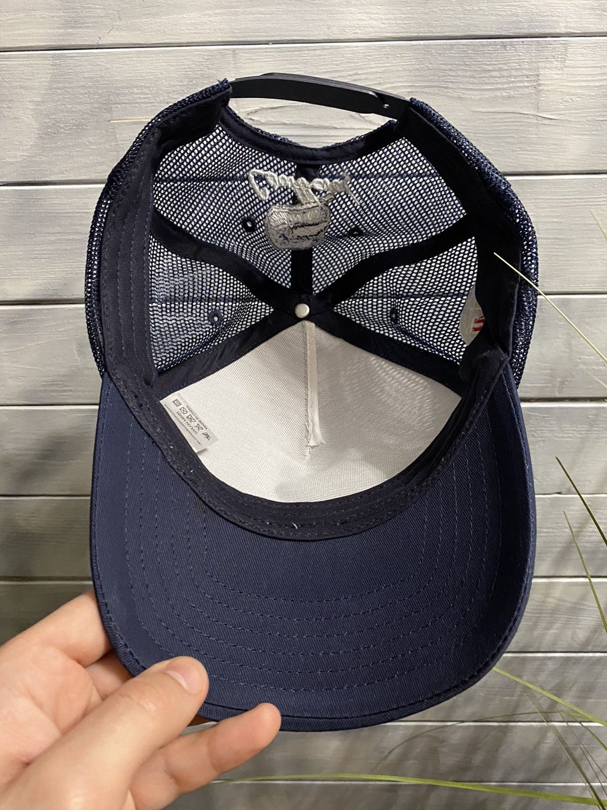 Red Bull Rare Mush Cap Red Bull Racing 14 Y2K. Size ONE SIZE - 7 Thumbnail