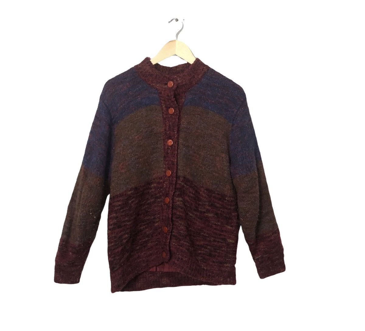 Aran Isles Knitwear Vintage Mere Jumee Art Button Ups Knitwear Cardigan Size US M / EU 48-50 / 2 - 1 Thumbnail
