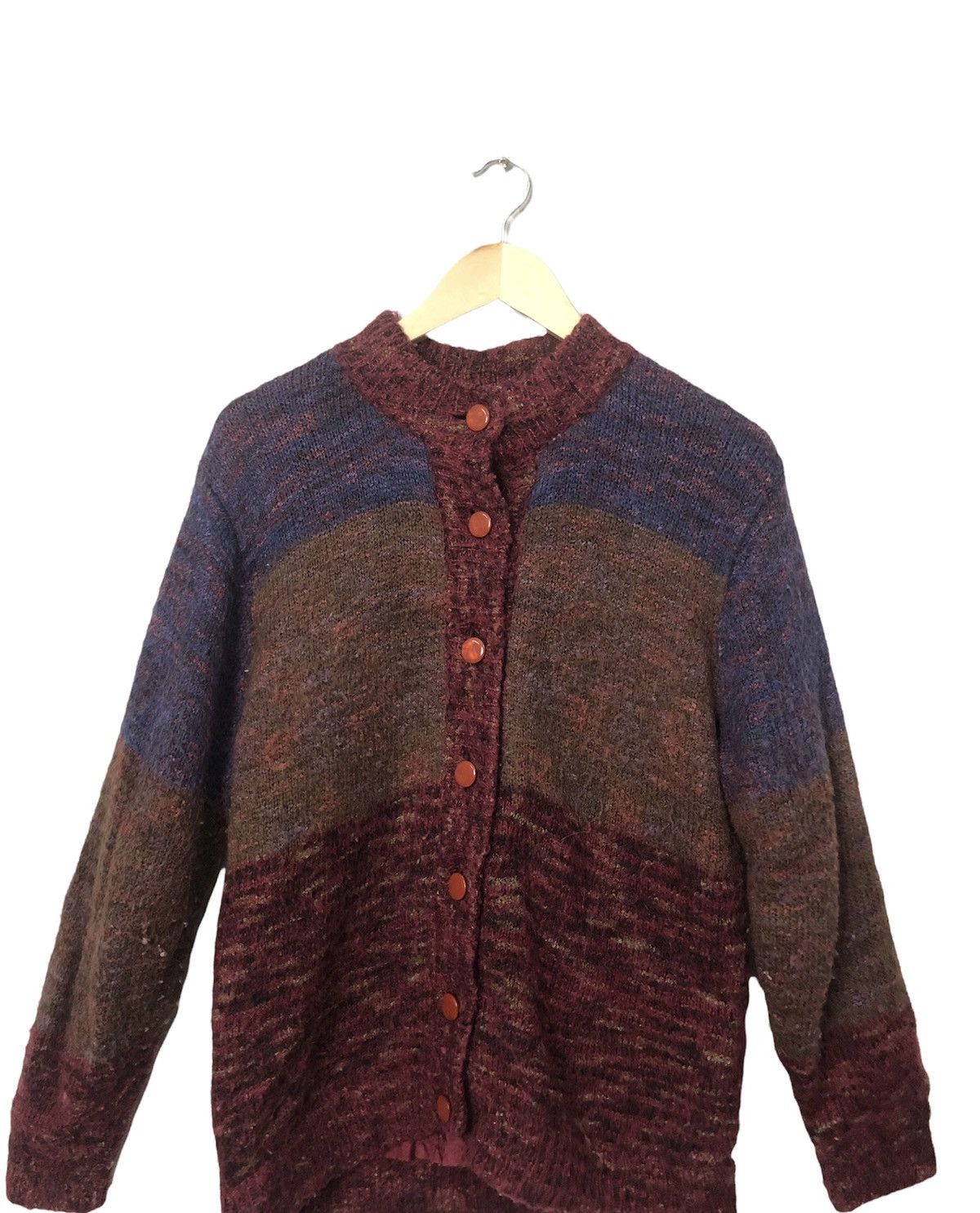 Aran Isles Knitwear Vintage Mere Jumee Art Button Ups Knitwear Cardigan Size US M / EU 48-50 / 2 - 4 Thumbnail