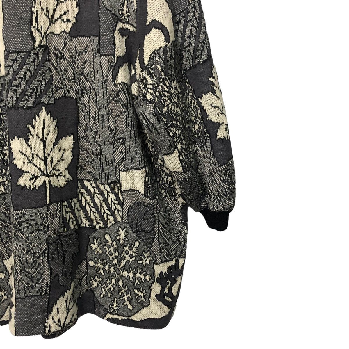 Aran Isles Knitwear Vintage Sunkatsumi Button Ups Full Print Knitwear Jacket Size US XL / EU 56 / 4 - 5 Thumbnail