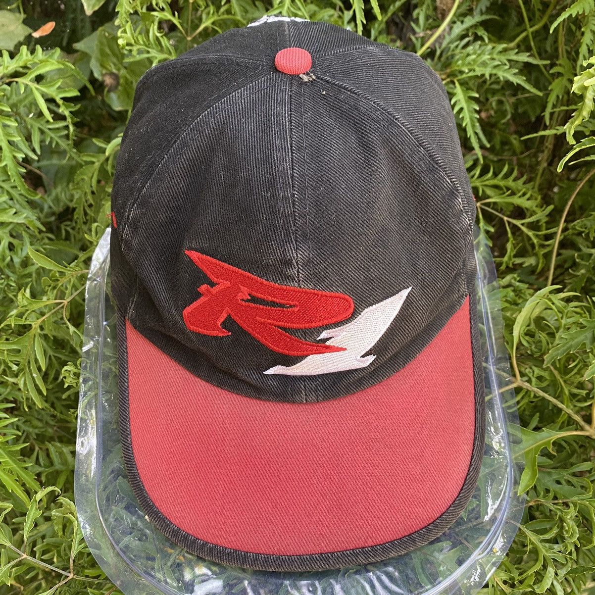 Vintage × Yamaha Vintage R1 Yamaha Cap Vintage Yamaha SunFaded Size ONE SIZE - 3 Thumbnail