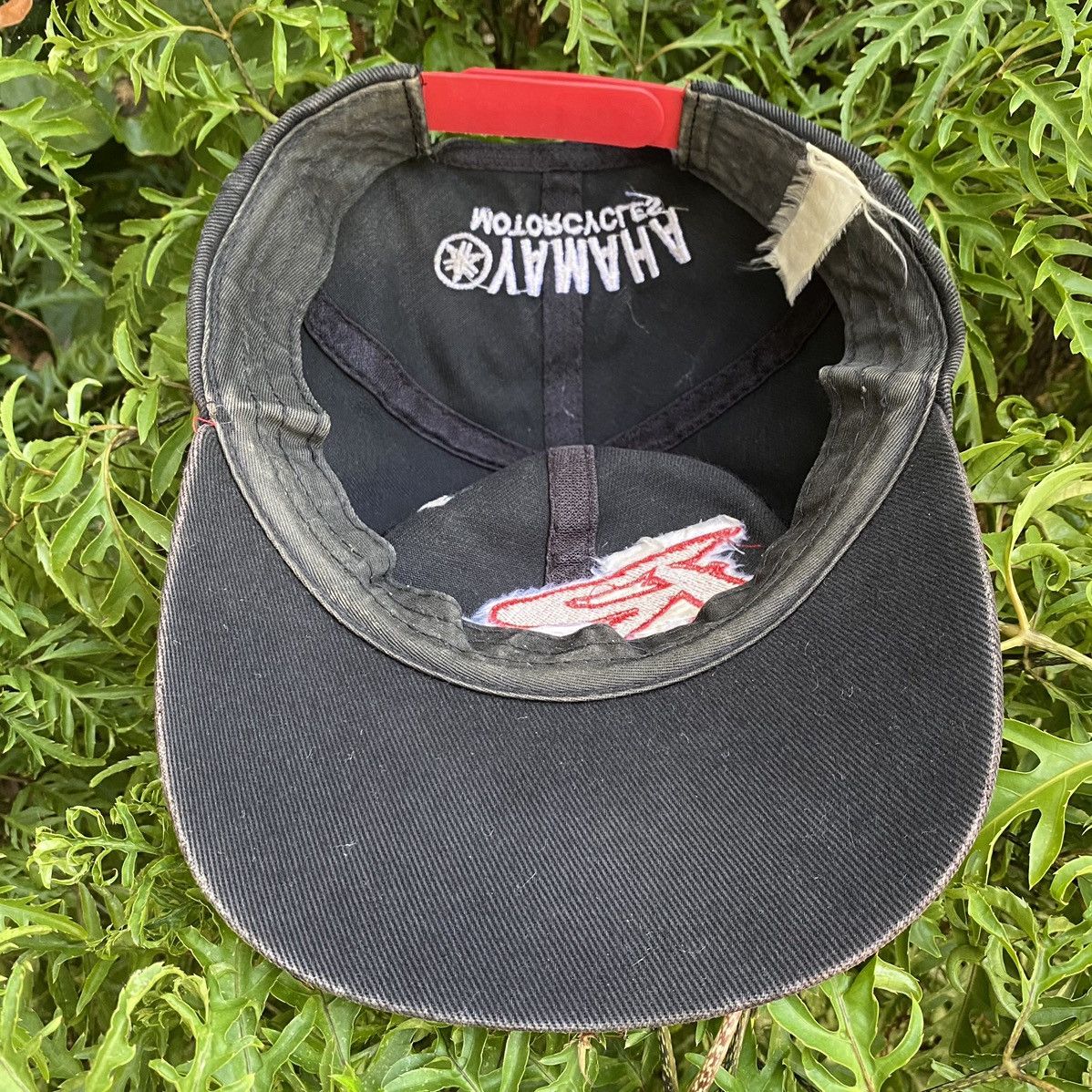 Vintage × Yamaha Vintage R1 Yamaha Cap Vintage Yamaha SunFaded Size ONE SIZE - 9 Thumbnail