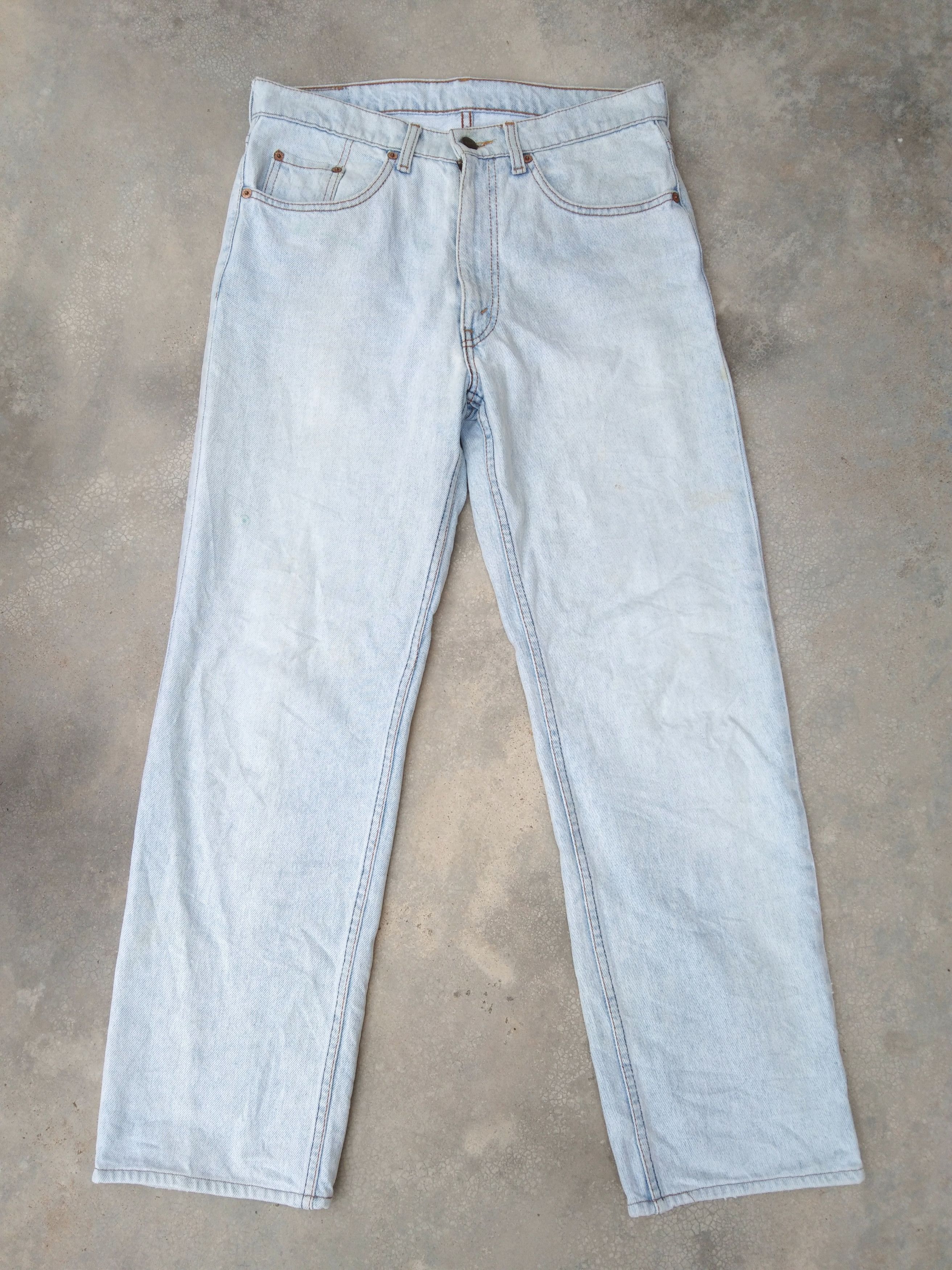 Jean × Levi's × Vintage Vintage Levis Jeans 515 Straight Leg Distressed Denim 31x29 Size US 31 - 2 Thumbnail
