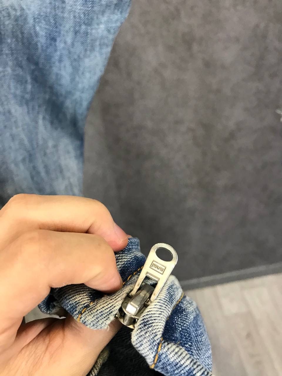 MNML MNML distressed denim jeans Size US 31 - 10 Thumbnail