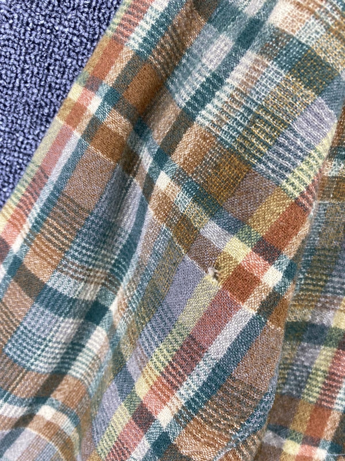 Flannel Vintage Pendleton Wool Flannel Shadow Plaid Shirts Button Up Size L / US 10 / IT 46 - 7 Thumbnail